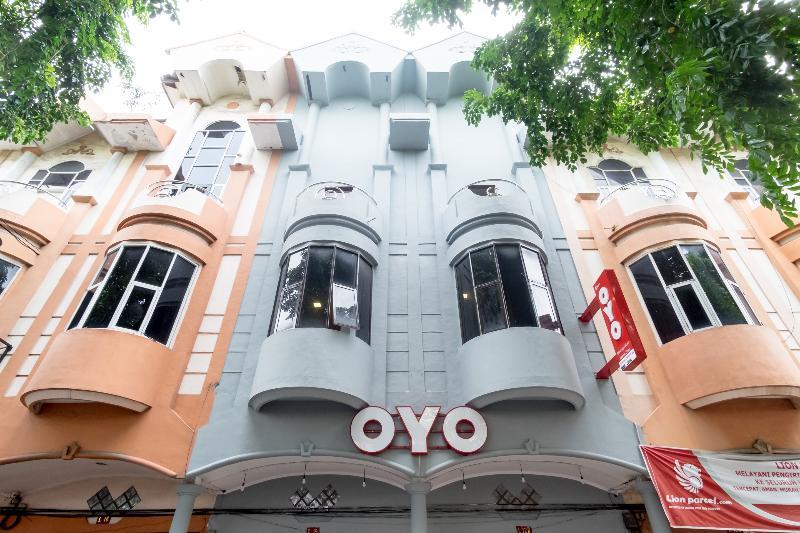 Oyo 835 Metropolitan Home Stay Medan Exterior foto